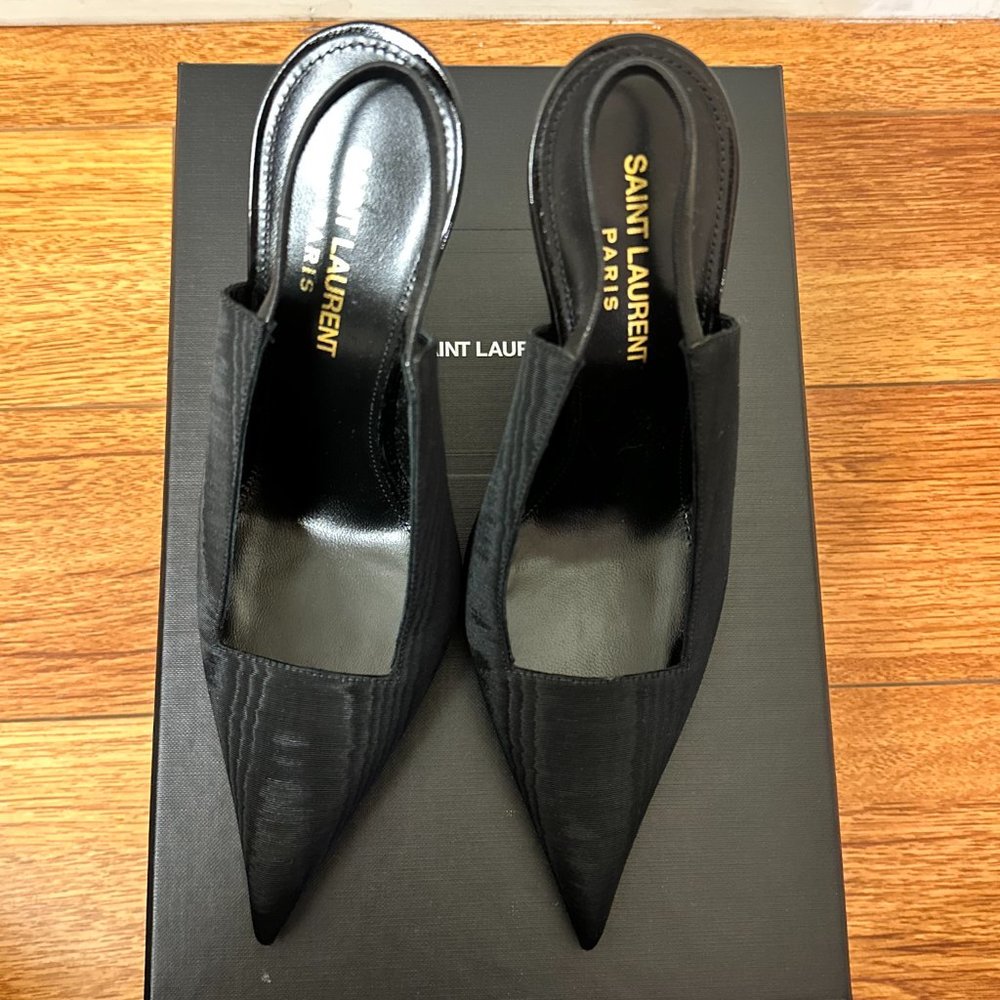 Saint Laurent Raven Slingback Pumps - Picture 4 of 5